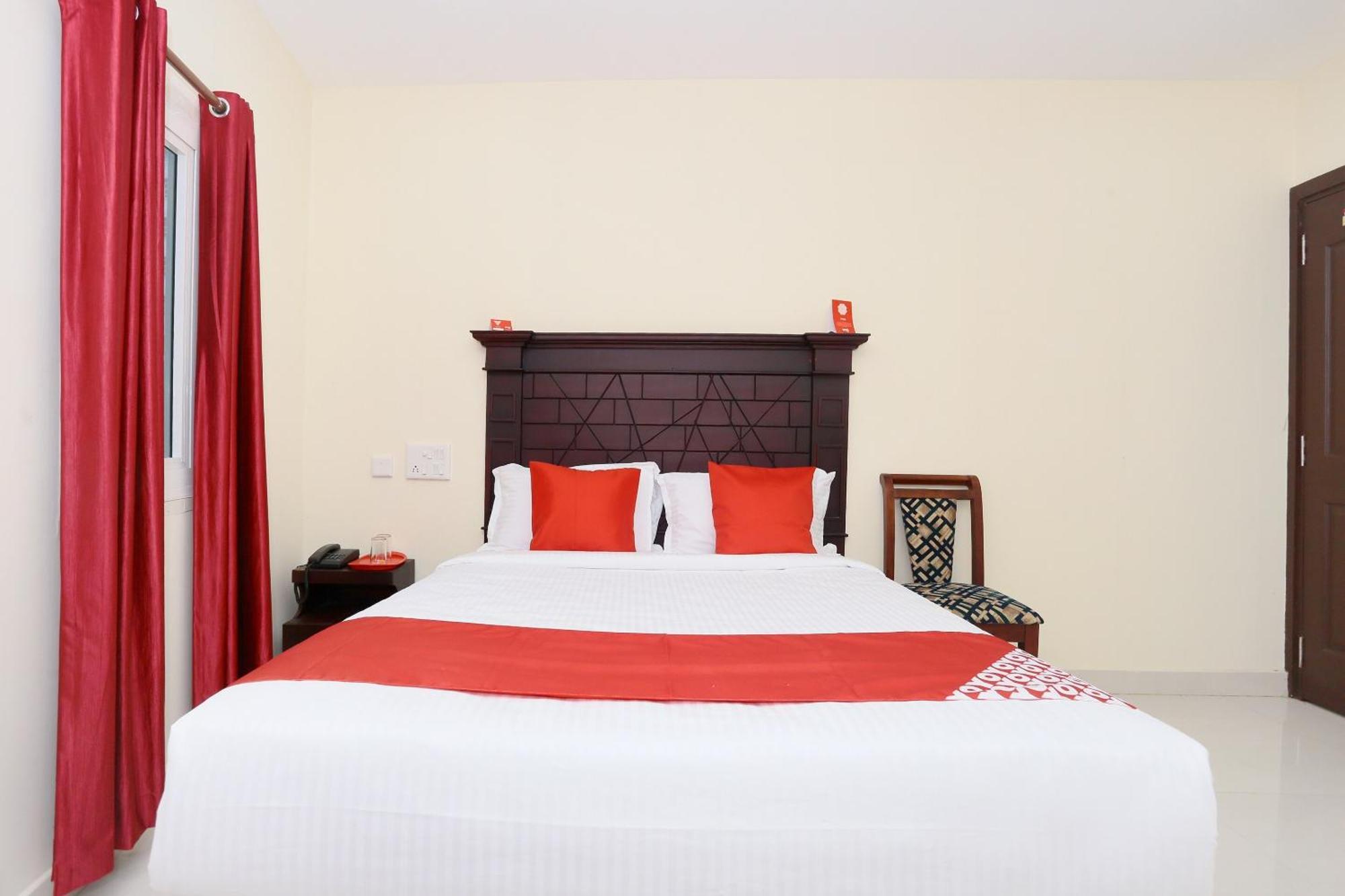 Hotel O Malabar Plaza Kochi Ngoại thất bức ảnh