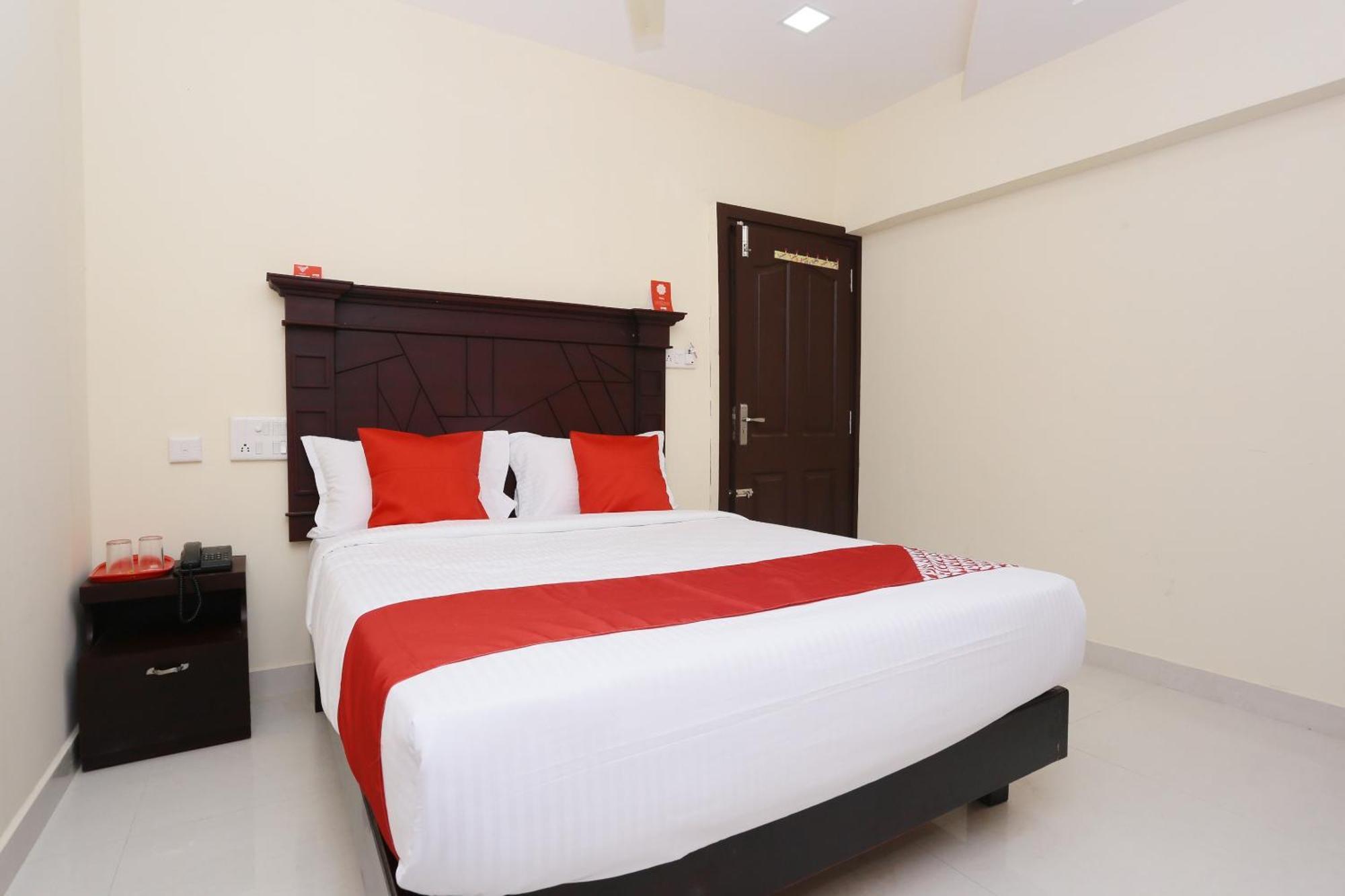 Hotel O Malabar Plaza Kochi Ngoại thất bức ảnh